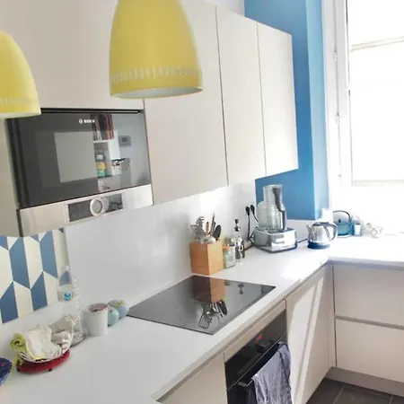Apartment Nice Close To The Champs Elysees Paris