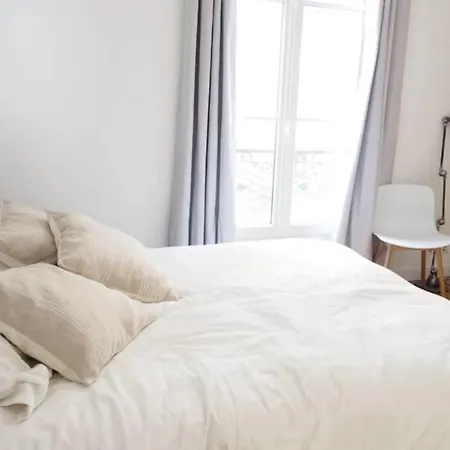Apartment Nice Close To The Champs Elysees